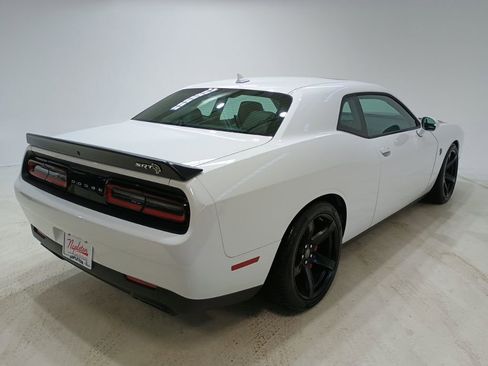 Used 2017 Dodge Challenger SRT Hellcat image 6