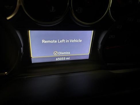 Used 2022 Chevrolet Silverado 1500 LT AWD/4WD image 16
