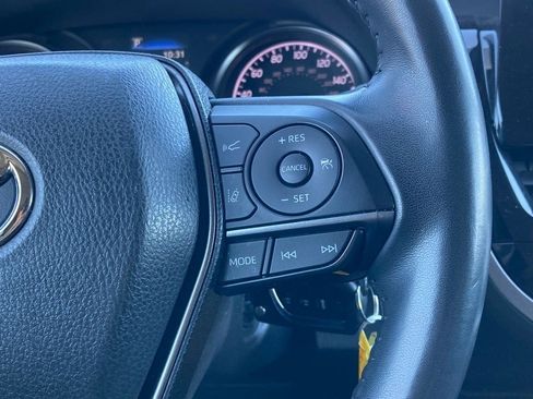 Used 2024 Toyota Camry SE image 17