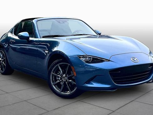 Used 2020 MAZDA MX-5 Miata RF Grand Touring RWD image 3
