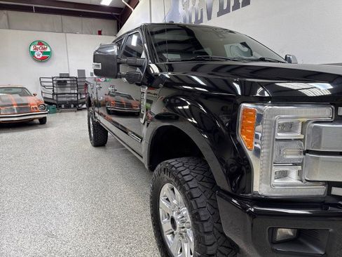 Used 2018 Ford F250 Platinum w/ Platinum Ultimate Package image 48