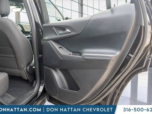 Used 2025 Chevrolet Equinox LT AWD/4WD image 21