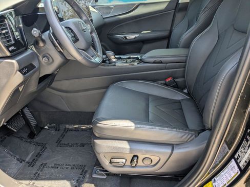 Used 2025 Lexus NX 350h AWD w/ Accessory Package (2T) image 4