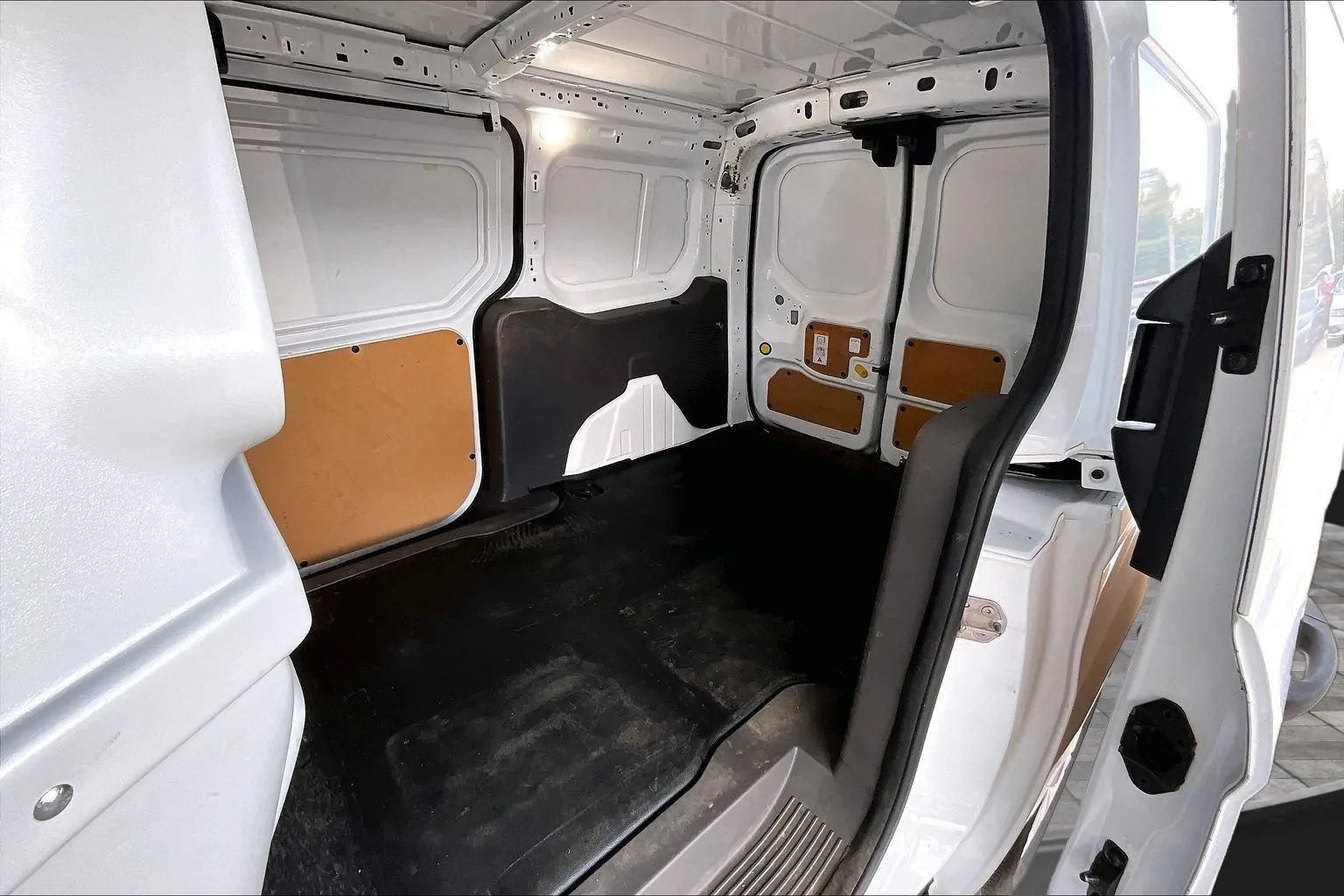 Used 2019 Ford Transit Connect XL FWD image 19