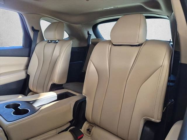 Used 2022 Acura MDX FWD image 15