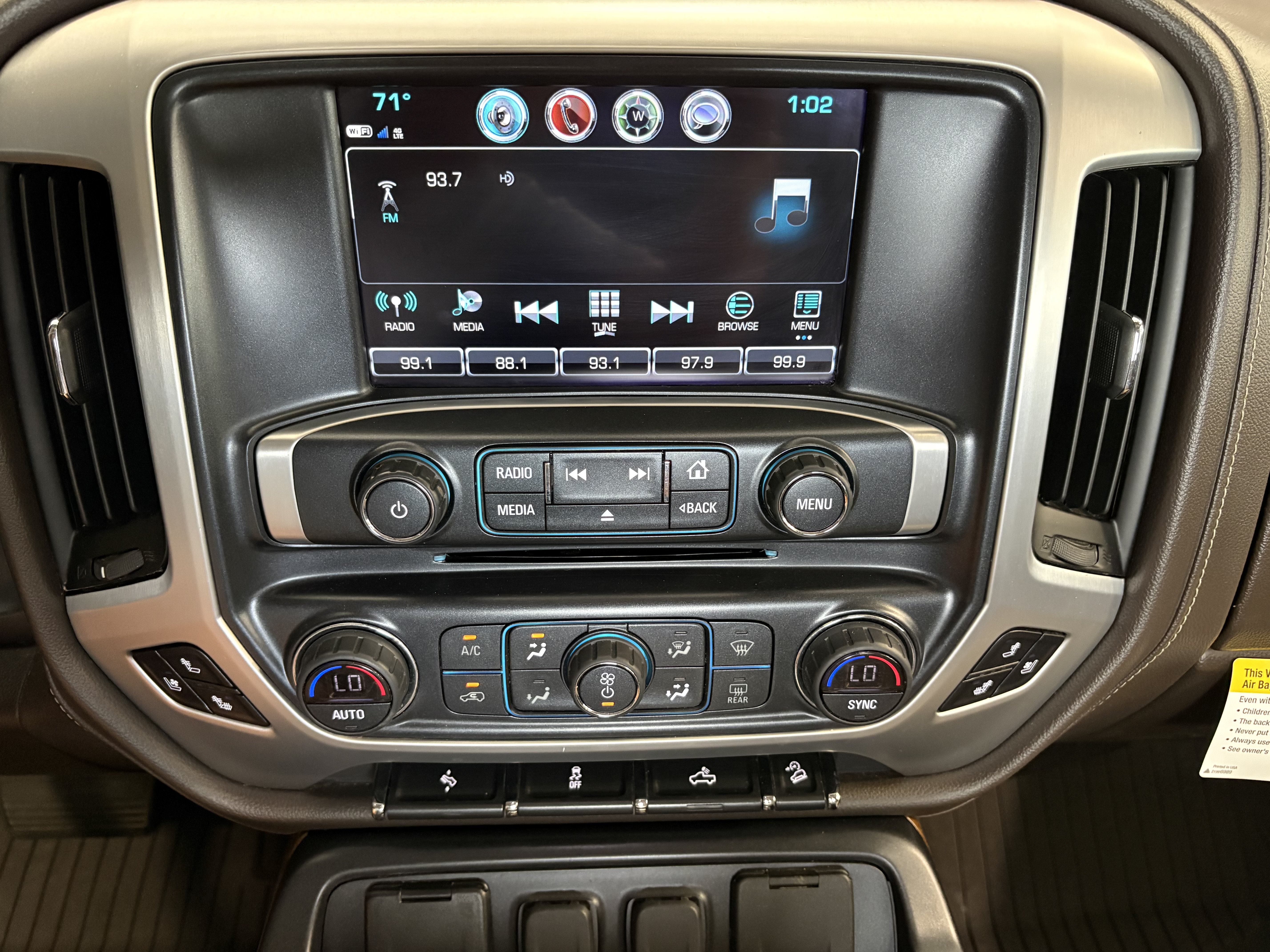 Used 2018 GMC Sierra 1500 SLT w/ Texas SLT Premium Package AWD/4WD image 13