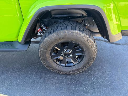 Used 2021 Jeep Gladiator Mojave image 13