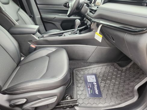 New 2026 Jeep Compass Latitude image 11