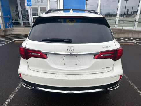 Used 2017 Acura MDX SH-AWD image 5
