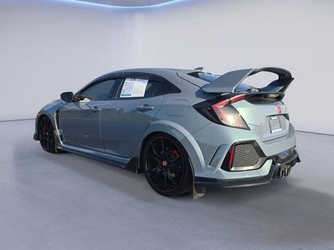 Used 2019 Honda Civic Type R image 3