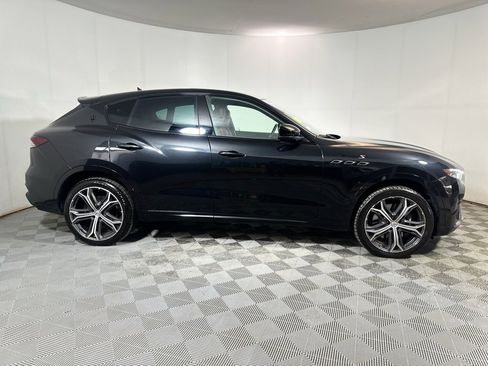 Used 2022 Maserati Levante Modena S image 8