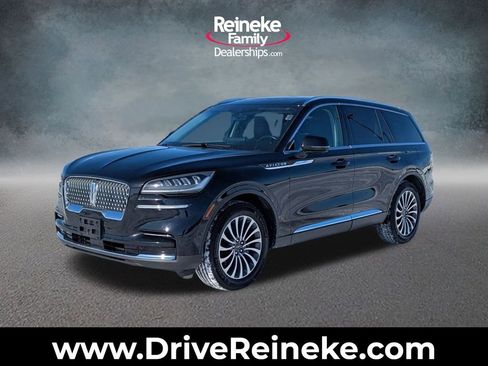 Used 2024 Lincoln Aviator Reserve image 1