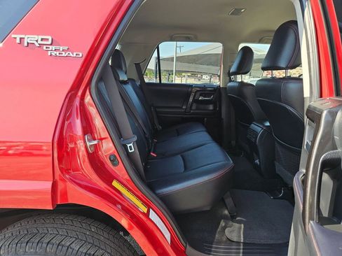 Used 2024 Toyota 4Runner TRD Off-Road Premium image 27