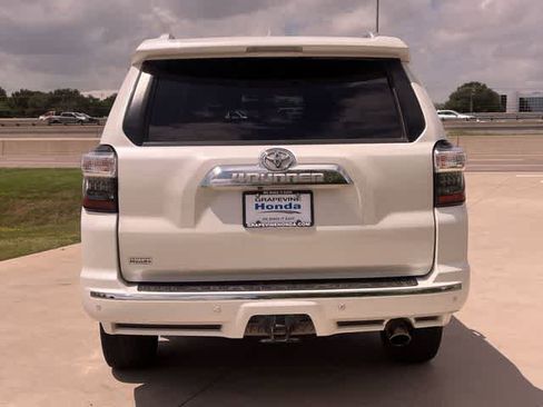 Used 2015 Toyota 4Runner Limited image 6