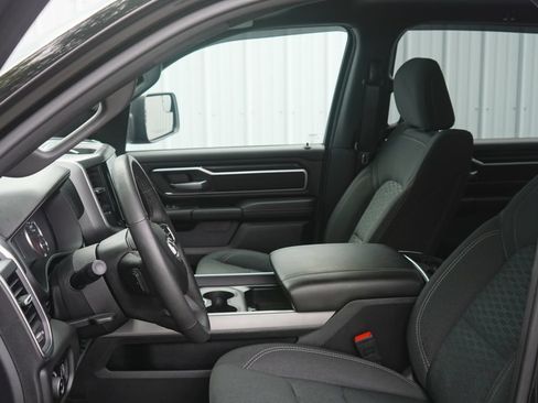 Used 2025 RAM 1500 Big Horn AWD/4WD image 14