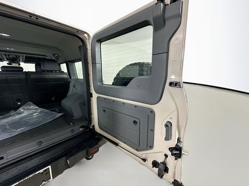 New 2026 INEOS Grenadier Fieldmaster Edition image 44