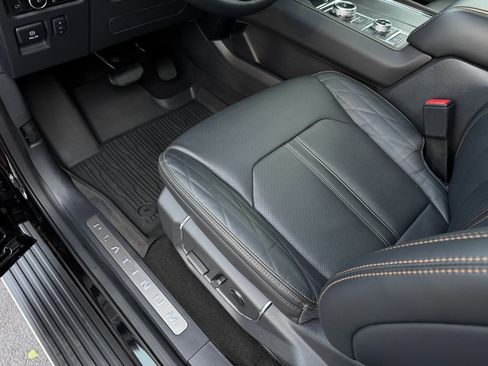 Used 2024 Ford Expedition Max Platinum image 13