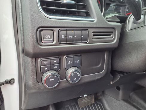 Used 2024 Chevrolet Tahoe Commercial Fleet image 7