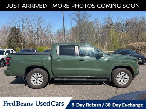 Used 2022 Nissan Frontier SV image 9