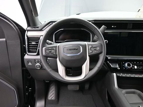 New 2025 GMC Sierra 2500 Denali w/ Denali Reserve Package image 27