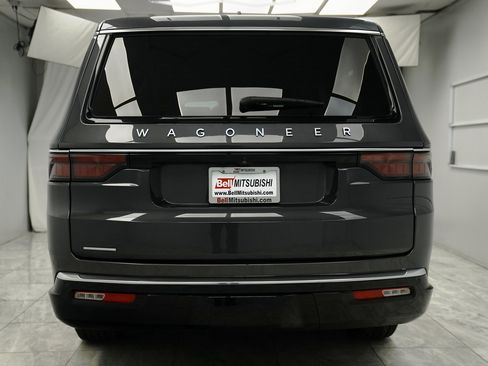 Used 2023 Jeep Wagoneer L 4WD w/ Convenience Group I image 6