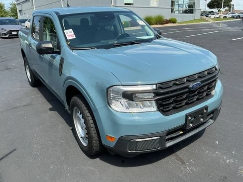 Used 2023 Ford Maverick XL FWD image 3