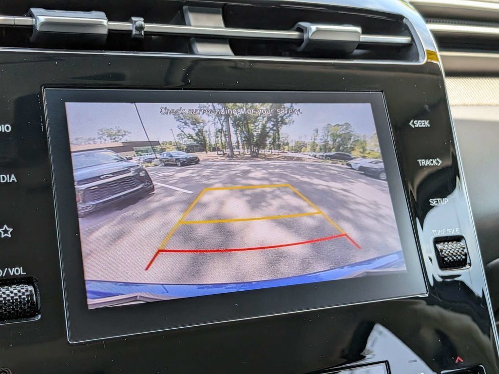 Certified 2022 Hyundai Tucson SEL w/ Convenience Package FWD image 25