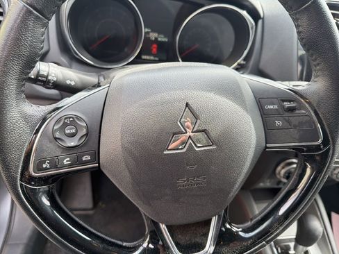 Used 2024 Mitsubishi Outlander Sport SE image 13