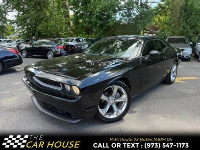 Used 2014 Dodge Challenger SXT