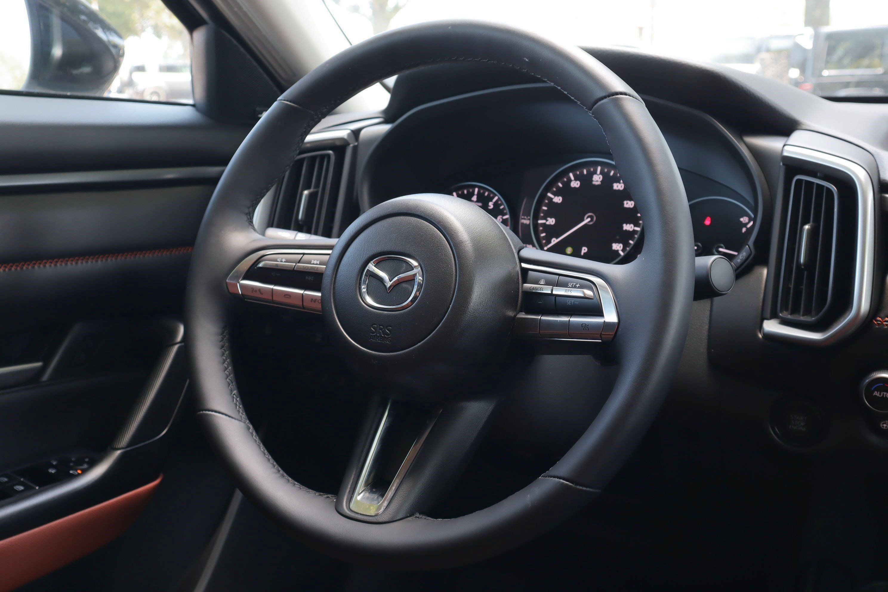 Used 2025 MAZDA CX-50 Meridian Edition w/ Apex Package AWD/4WD image 17