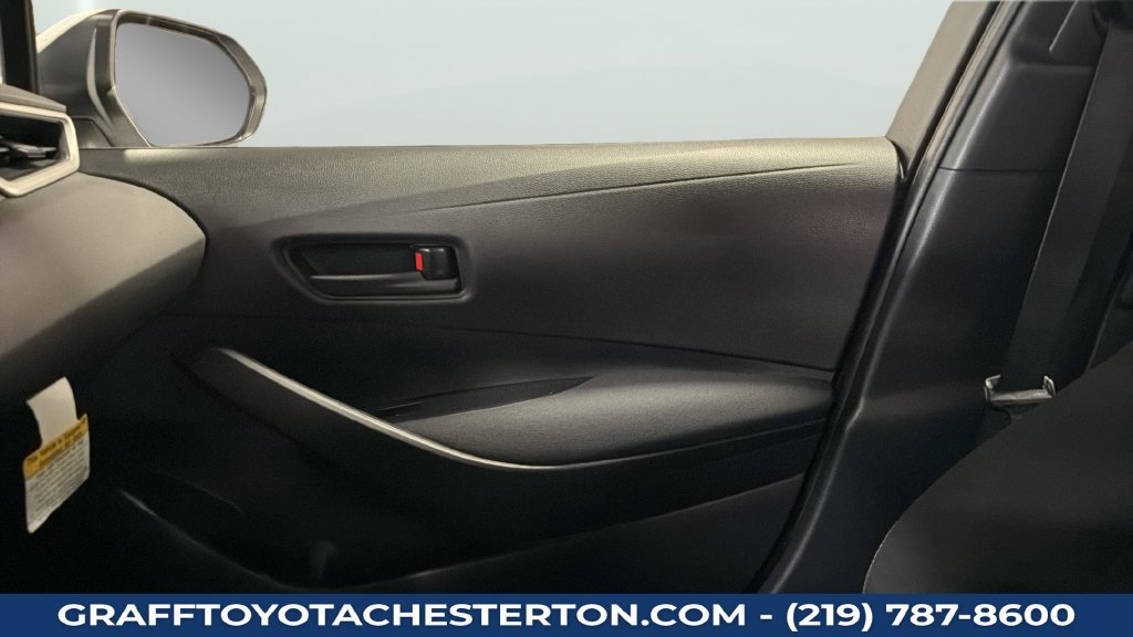 Used 2024 Toyota Corolla LE AWD/4WD image 13