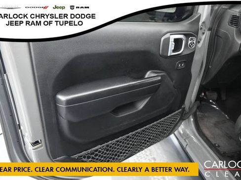 Used 2021 Jeep Gladiator Mojave w/ Safety Group AWD/4WD image 13