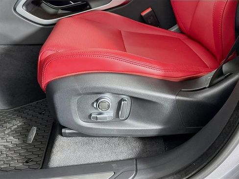 Used 2026 Jaguar F-PACE R-Dynamic S image 22