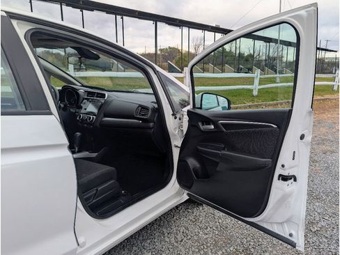 Used 2020 Honda Fit EX image 11