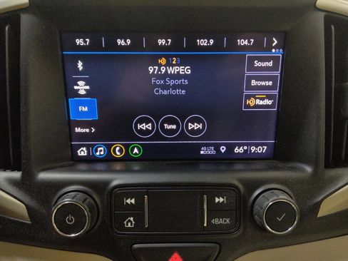 Used 2020 GMC Terrain Denali w/ Denali Premium Package FWD image 25