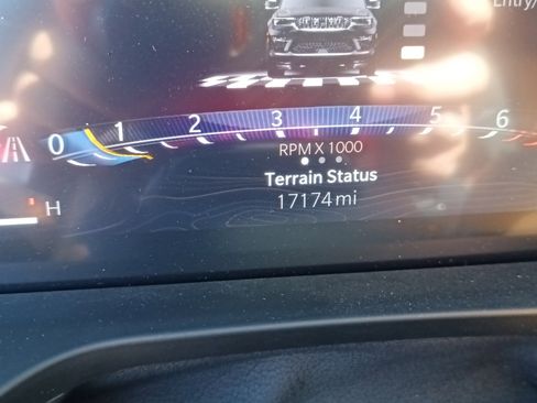 Certified 2024 Jeep Grand Cherokee Summit image 2