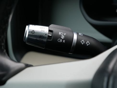 Used 2020 Land Rover Defender 110 image 23