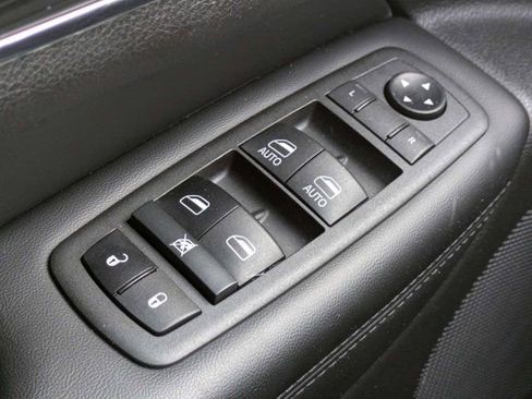 Used 2021 Jeep Grand Cherokee Limited w/ Trailer Tow Group IV AWD/4WD image 25