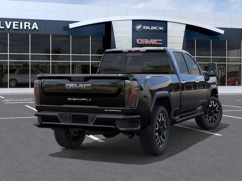 New 2026 GMC Sierra 2500 Denali w/ Denali Reserve Package AWD/4WD image 4