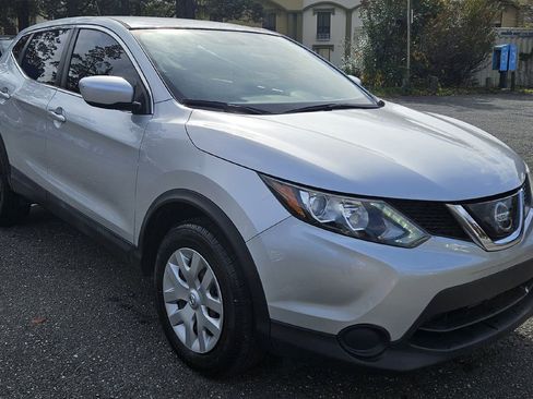 Used 2019 Nissan Rogue Sport S image 7