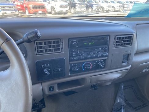 Used 2004 Ford F250 Lariat image 17