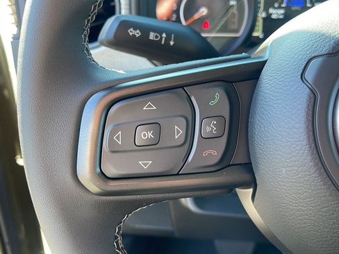 New 2025 Jeep Gladiator Willys image 14