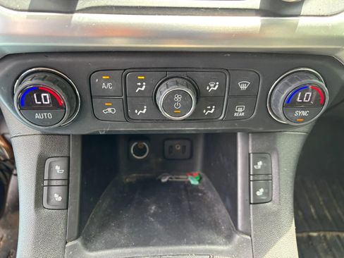 Used 2018 GMC Acadia SLT FWD image 20