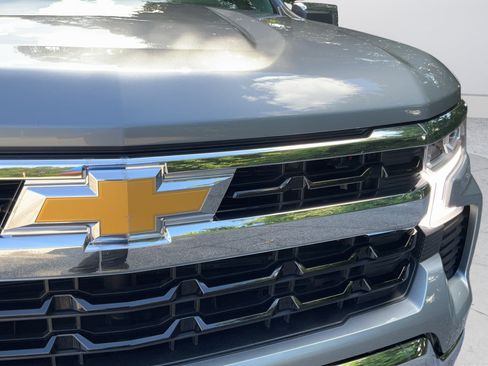 Certified 2025 Chevrolet Silverado 1500 LT RWD image 29