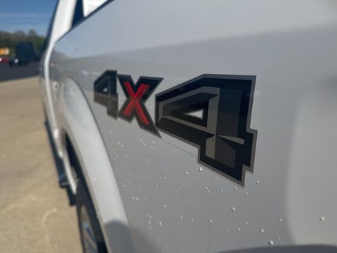 Used 2016 Ford F150 XLT w/ Equipment Group 301A Mid image 7