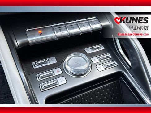 Used 2024 Lincoln Nautilus Reserve AWD/4WD image 27