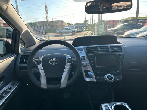 Used 2012 Toyota Prius V Five FWD image 20