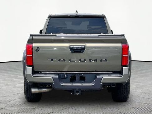 Used 2025 Toyota Tacoma TRD Sport RWD image 6