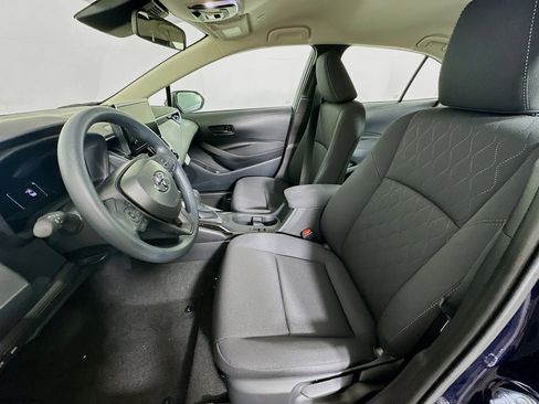 Used 2026 Toyota Corolla LE FWD image 13
