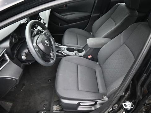 Used 2024 Toyota Corolla LE FWD image 21
